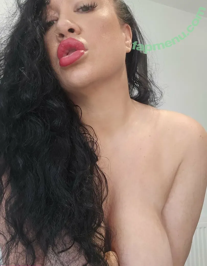 bexbb9 nude photo #0604 (bexshinerofficial)