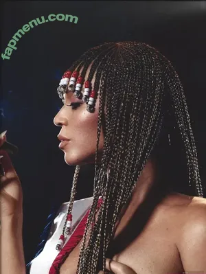 Beyonce / Beyoncé nude photo #1353