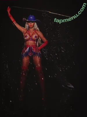 Beyonce / beyoncenavago nude photo #1500