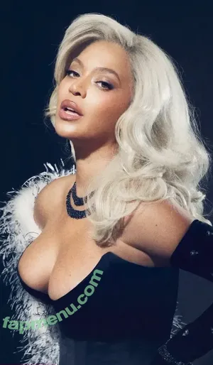 Beyonce / beyoncenavago nude photo #1520