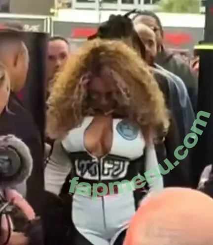 Beyonce nude photo #1545 (beyoncenavago)