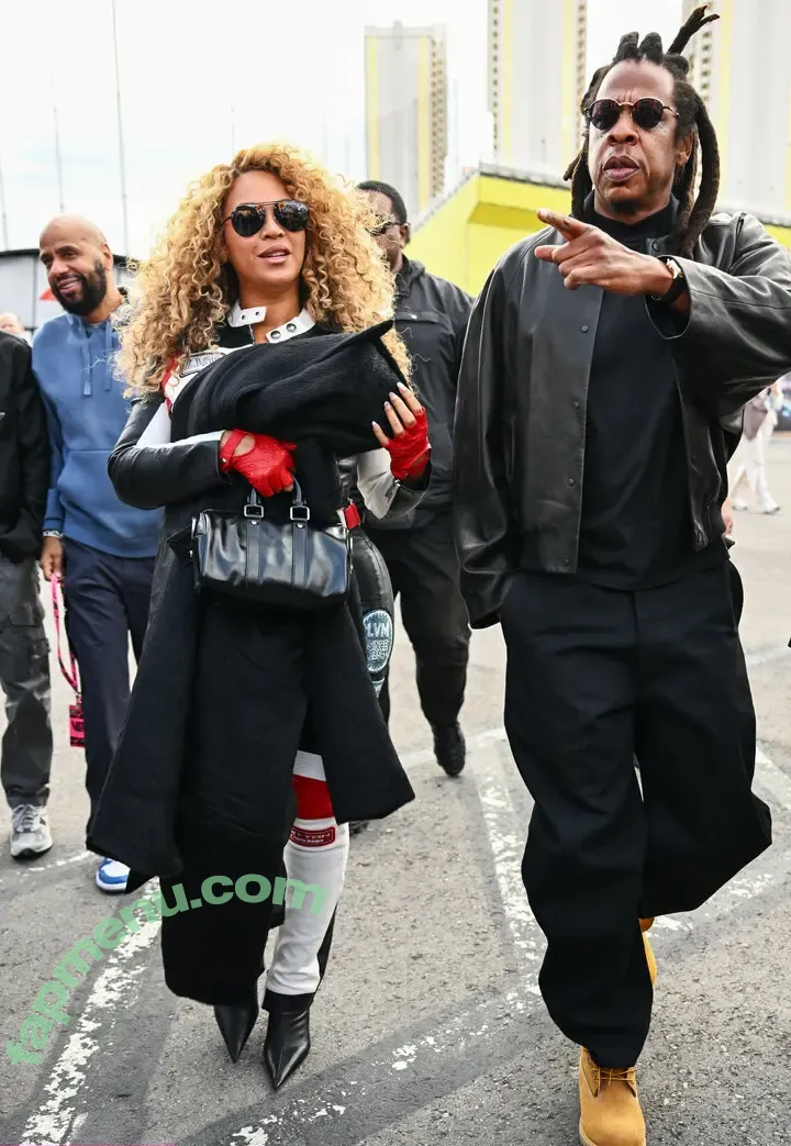 Beyonce nude photo #1556 (beyoncenavago)