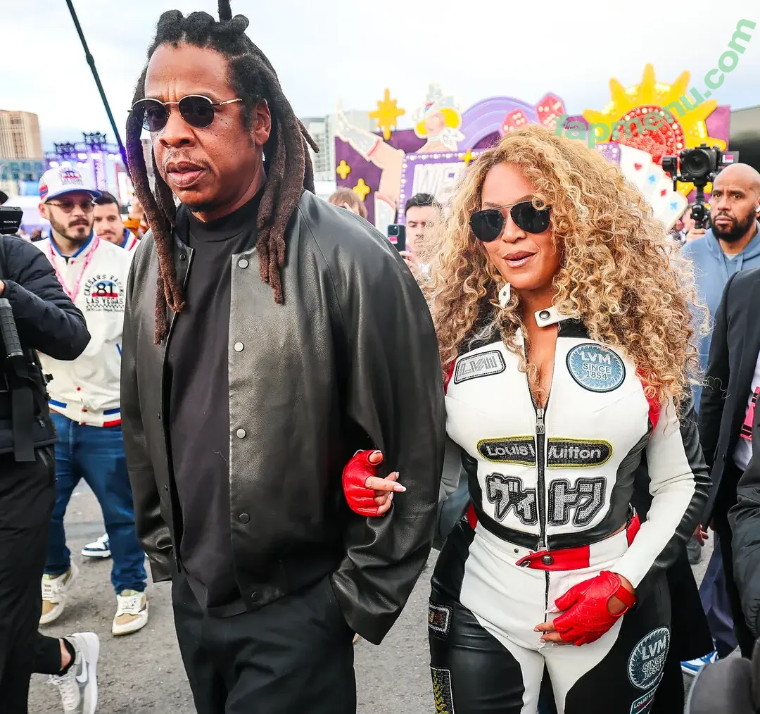 Beyonce nude photo #1585 (beyoncenavago)