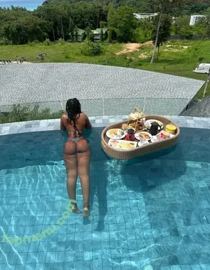 Bhadie.kelly / Pyt.kellyyy / Slayy.kellyy nude photo #0020
