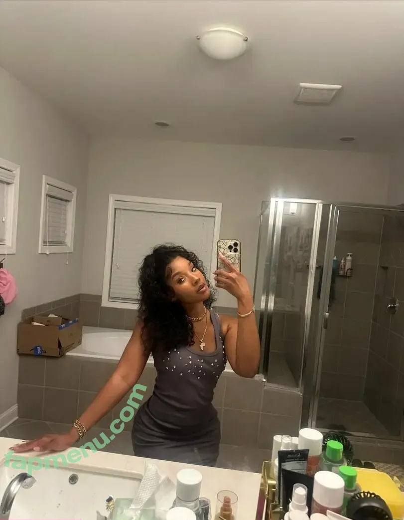 Bhadie.kelly nude photo #0008 (Pyt.kellyyy / Slayy.kellyy)