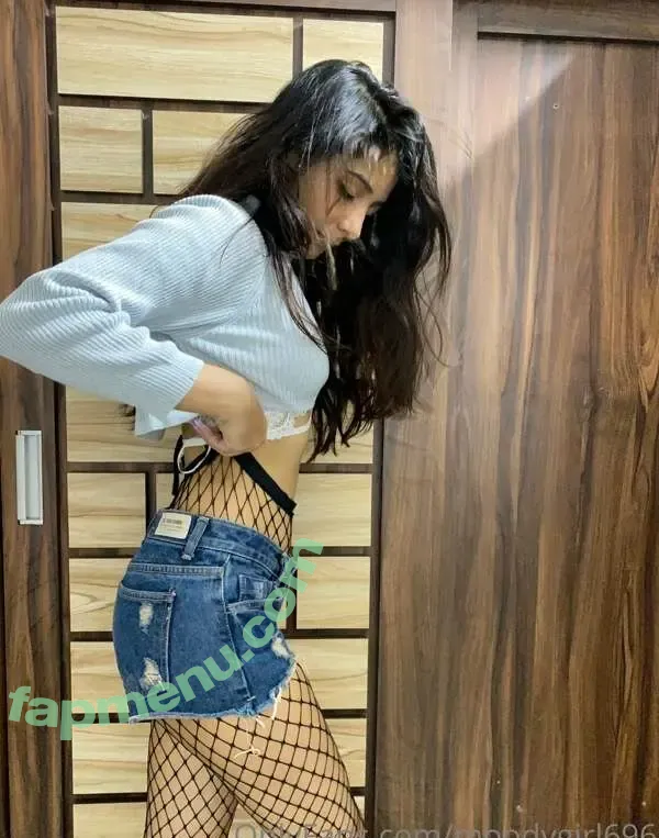 Bhavika Katariya nude photo #0027 (bhavika_katariya_ / moodygirl696)