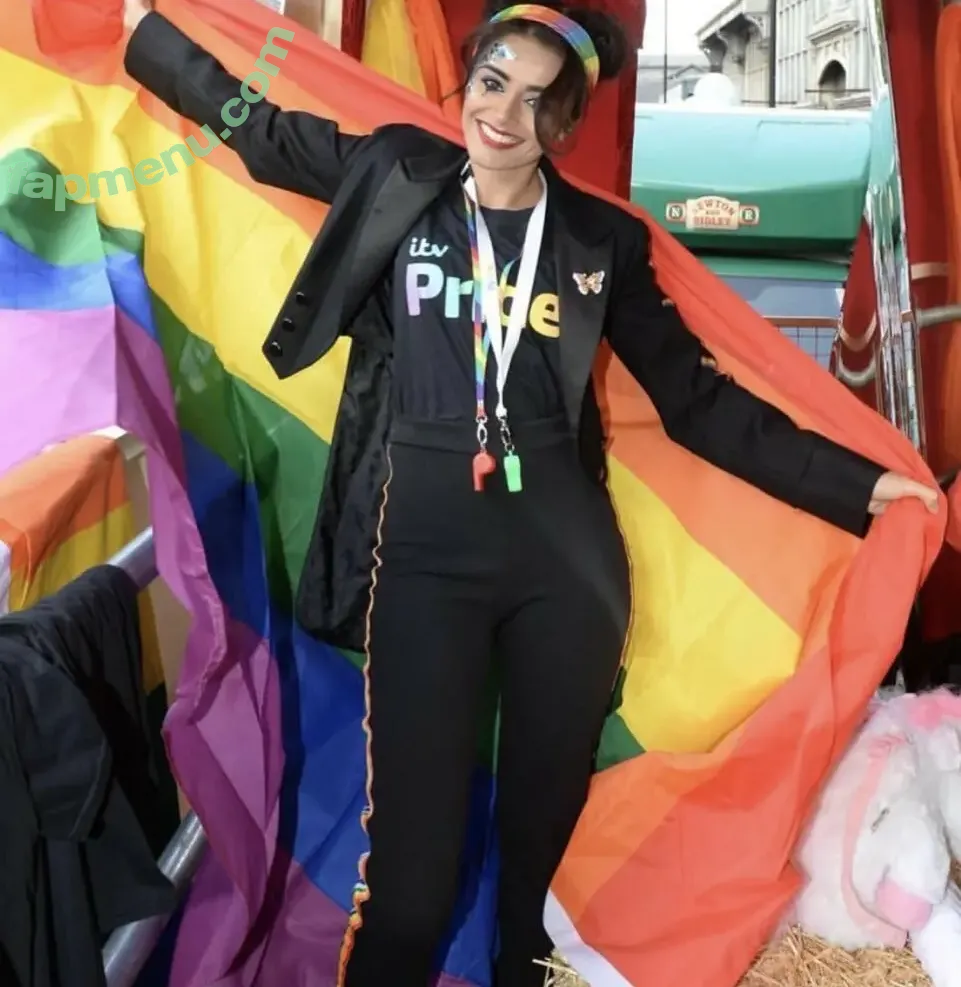 Bhavna Limbachia nude photo #0005 (bhavnalimbachia)