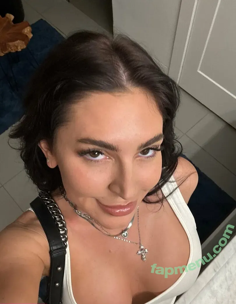 bhvnofficial nude photo #0006 (bevnofficial)