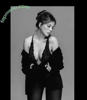 Bia Arantes / biaarantes nude photo #0048