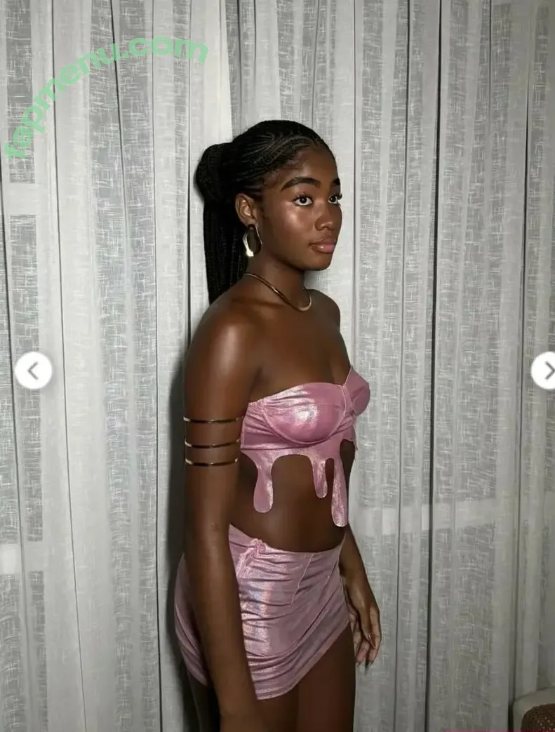 Bia Ben nude photo #0005 (biaben / imbiaben)