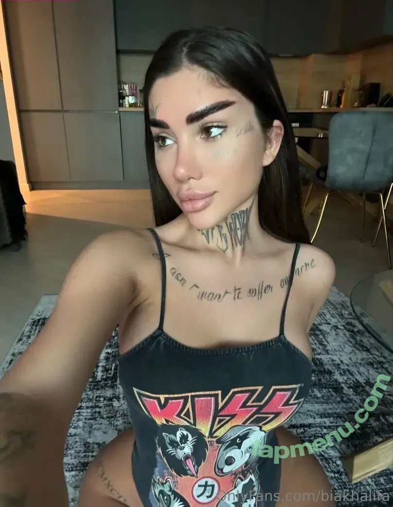 biakhalifa nude photo #0016 (biakhalifa)