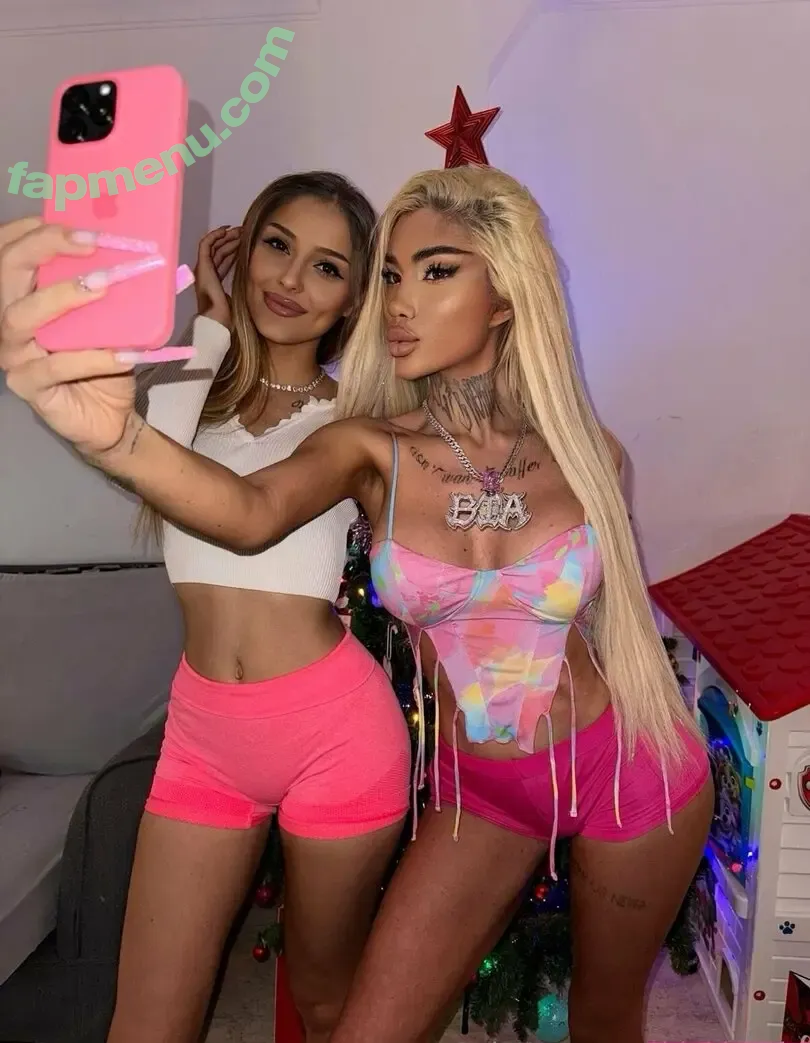 biakhalifa nude photo #0021 (biakhalifa)