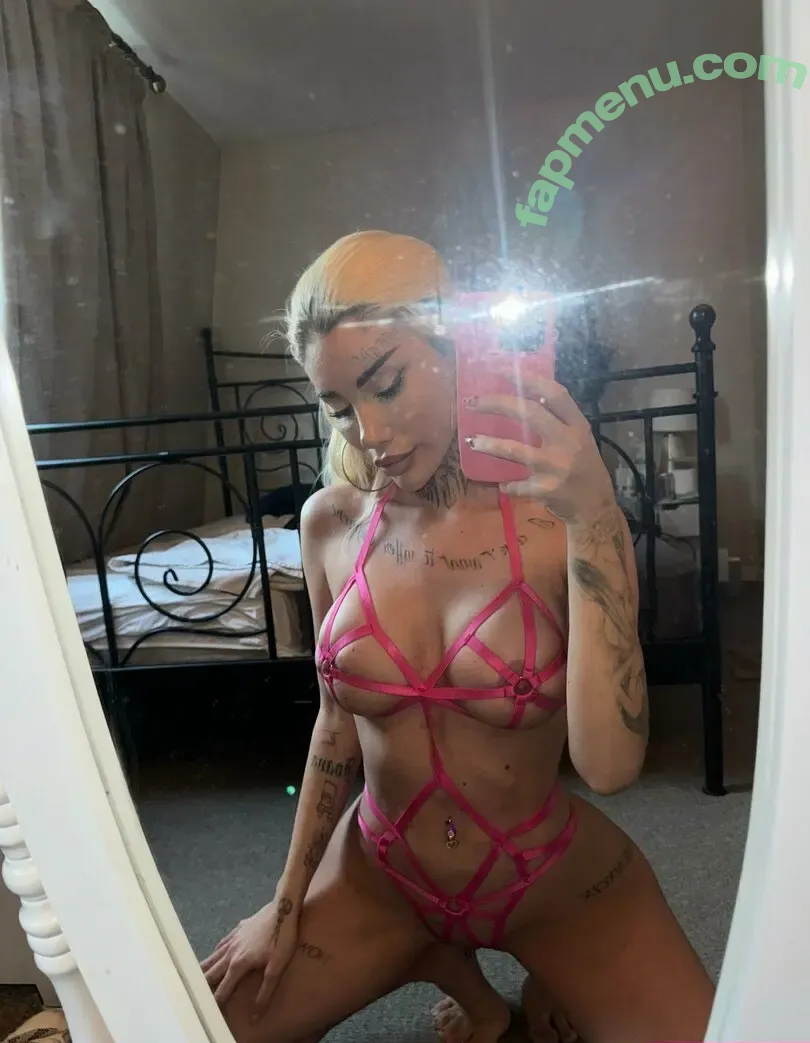 biakhalifa nude photo #0032 (biakhalifa)