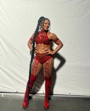 Bianca Belair / biancabelairwwe nude photo #0268