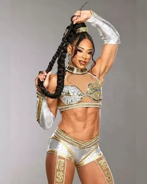 Bianca Belair / biancabelairwwe nude photo #0326