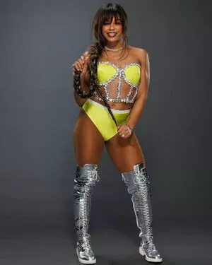 Bianca Belair / biancabelairwwe nude photo #0600