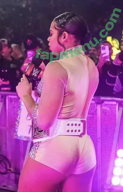 Bianca Belair nude photo #0172 (biancabelairwwe)