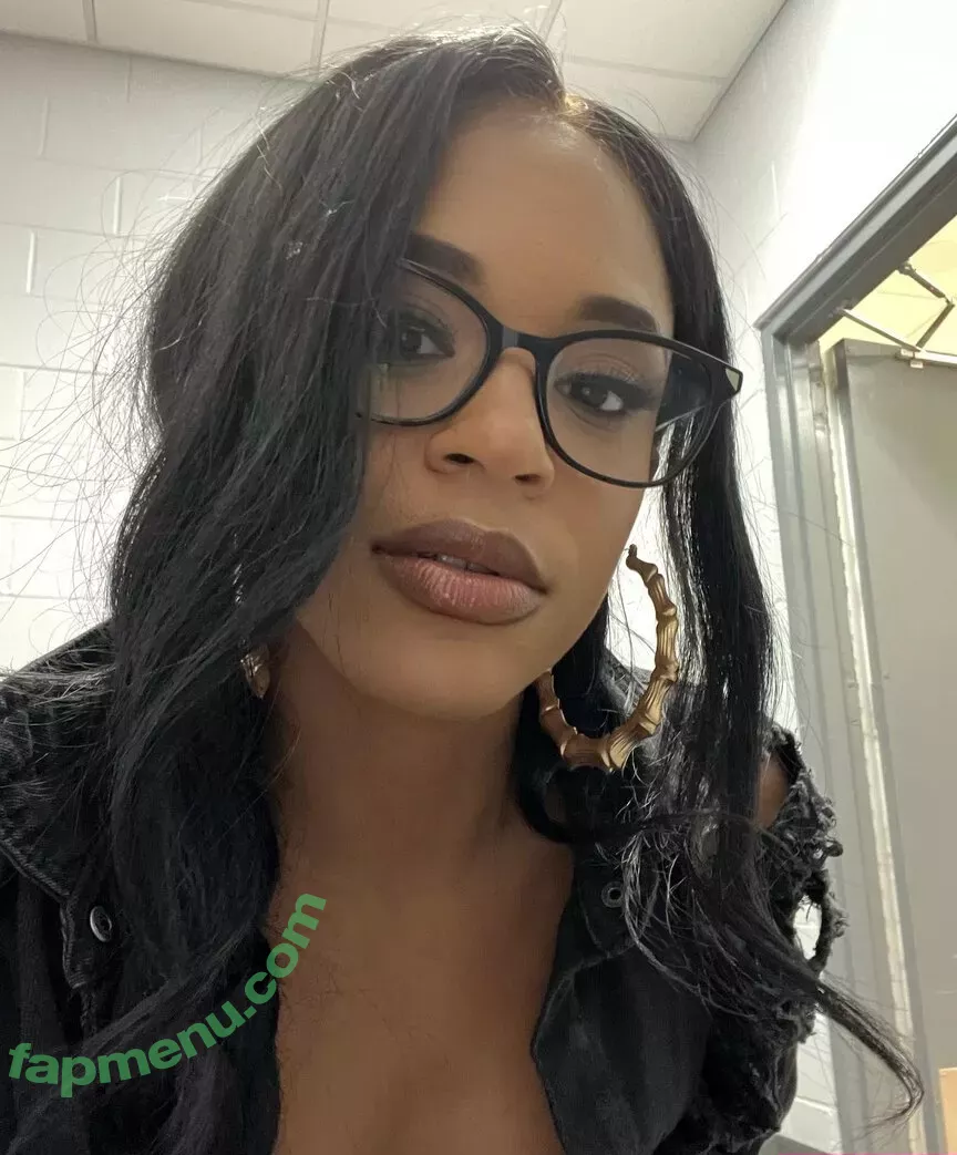 Bianca Belair nude photo #0216 (biancabelairwwe)