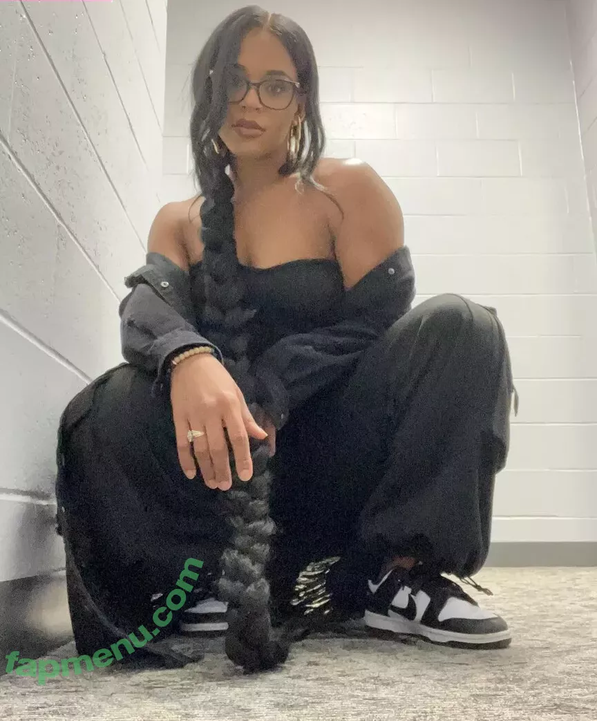 Bianca Belair nude photo #0217 (biancabelairwwe)