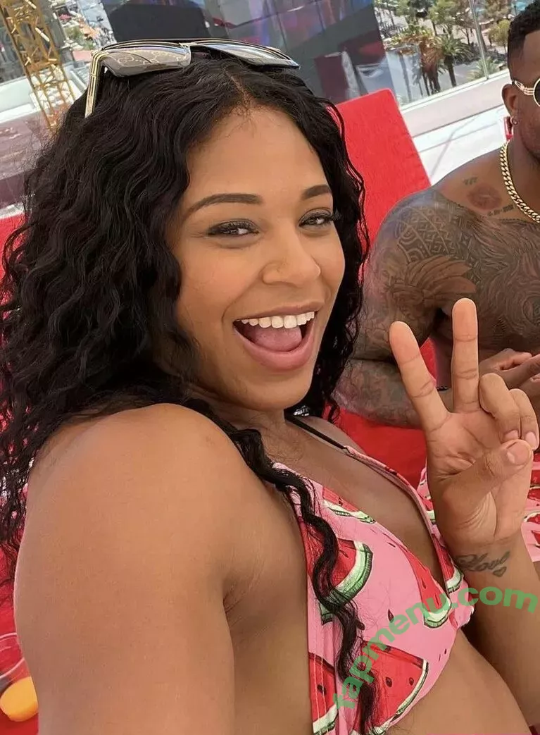 Bianca Belair nude photo #0223 (biancabelairwwe)