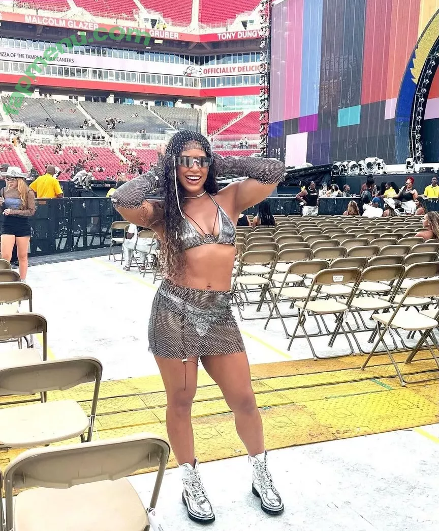 Bianca Belair nude photo #0231 (biancabelairwwe)