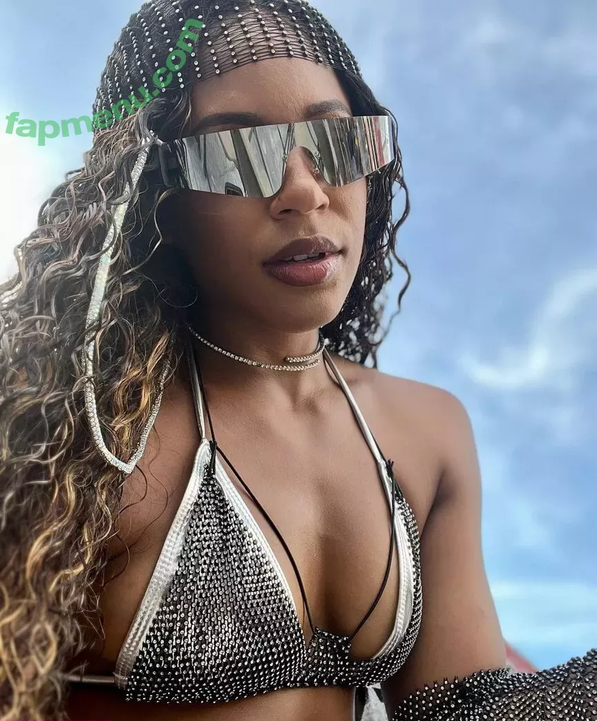 Bianca Belair nude photo #0233 (biancabelairwwe)