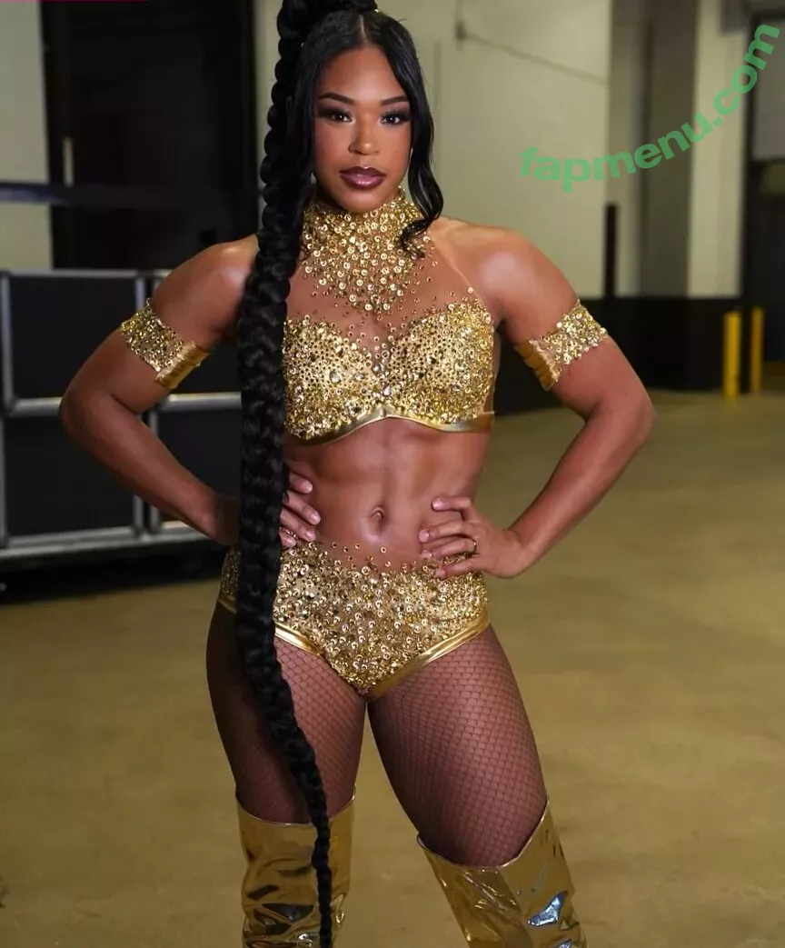 Bianca Belair nude photo #0246 (biancabelairwwe)