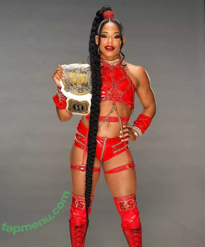 Bianca Belair nude photo #0383 (biancabelairwwe)
