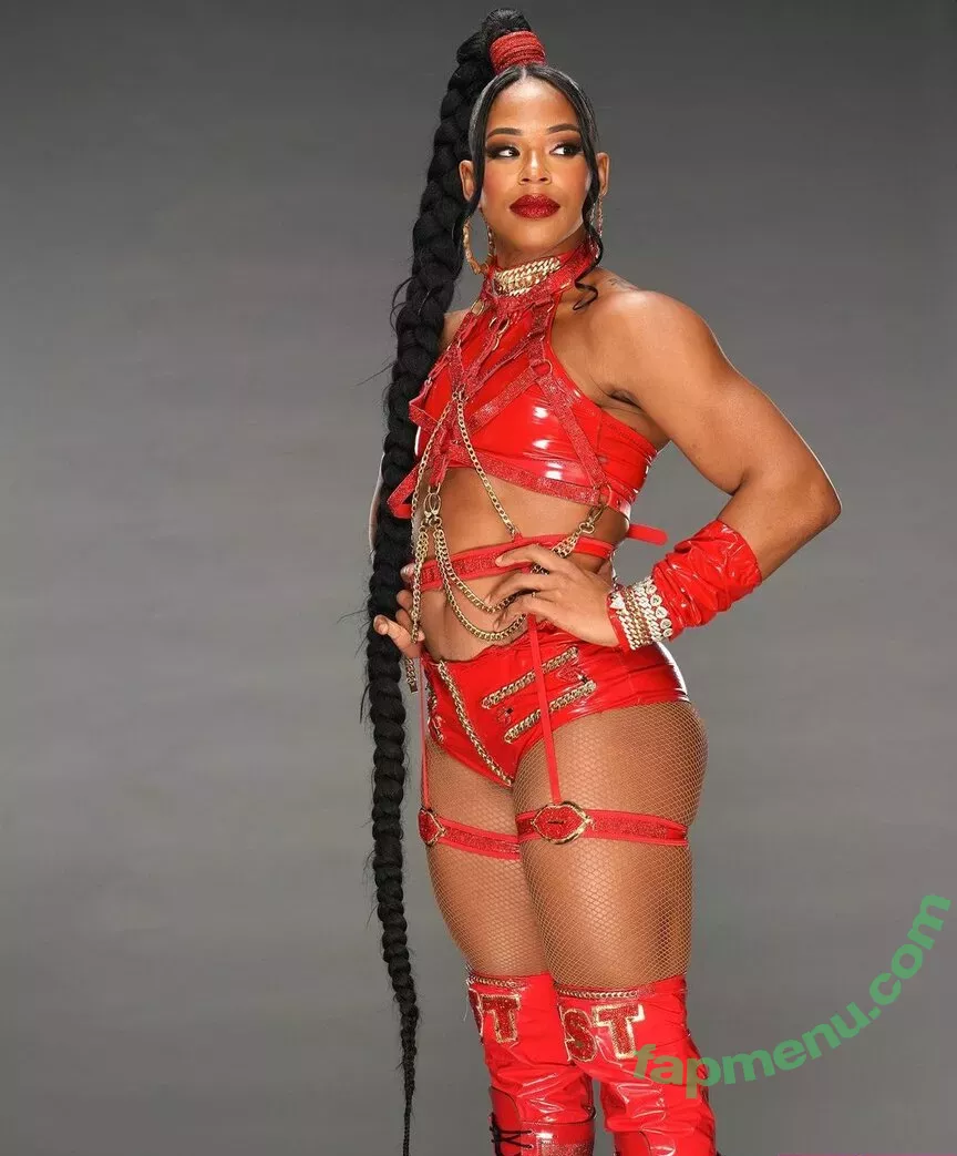Bianca Belair nude photo #0389 (biancabelairwwe)