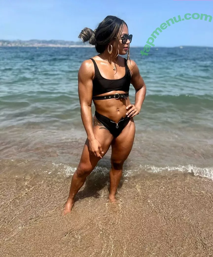 Bianca Belair nude photo #0427 (biancabelairwwe)