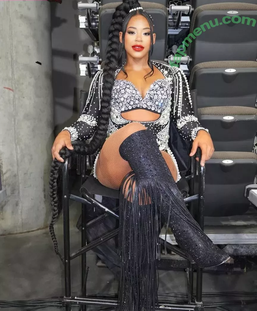 Bianca Belair nude photo #0468 (biancabelairwwe)