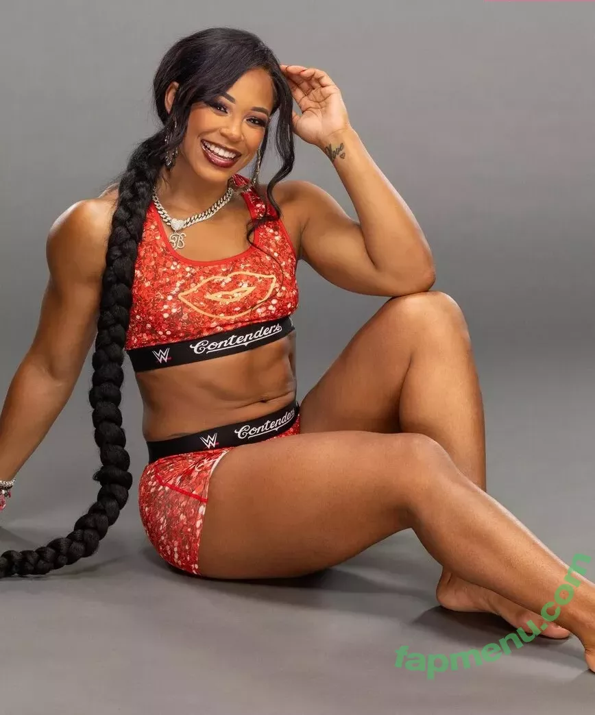 Bianca Belair nude photo #0509 (biancabelairwwe)