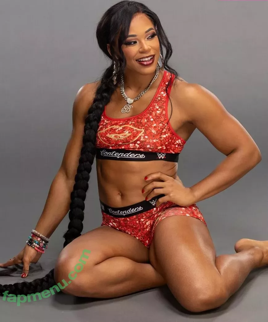 Bianca Belair nude photo #0512 (biancabelairwwe)