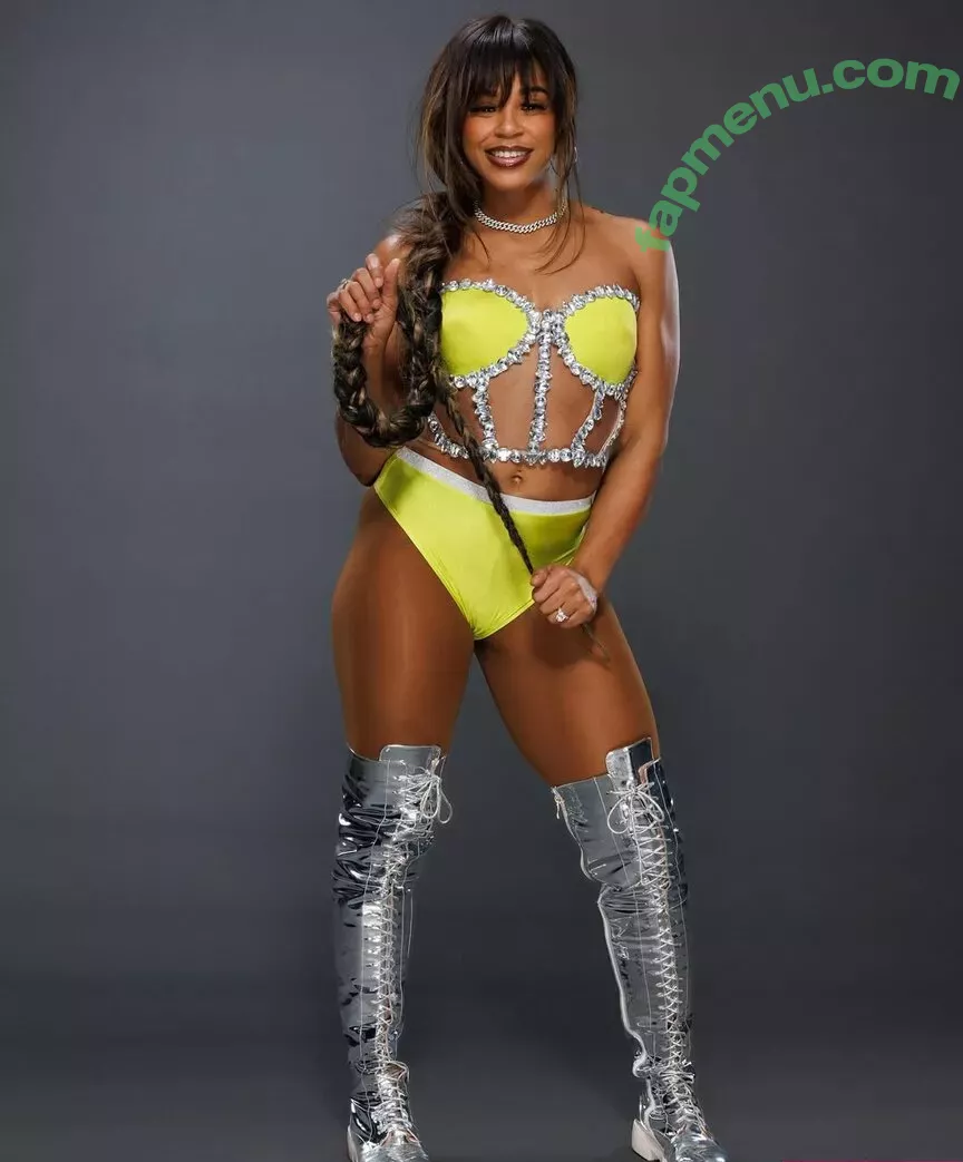 Bianca Belair nude photo #0600 (biancabelairwwe)