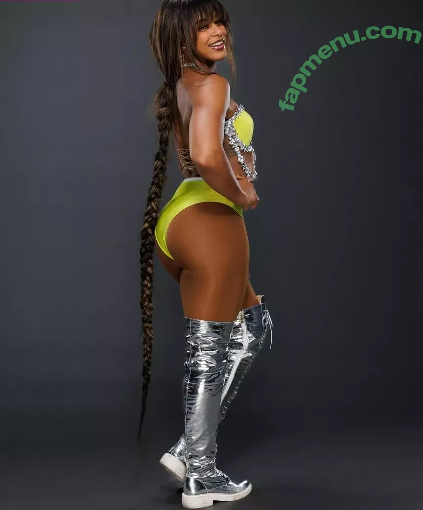 Bianca Belair nude photo #0606 (biancabelairwwe)