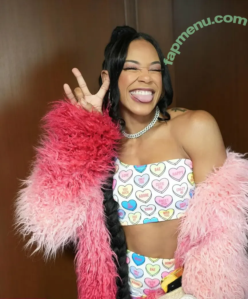 Bianca Belair nude photo #0669 (biancabelairwwe)