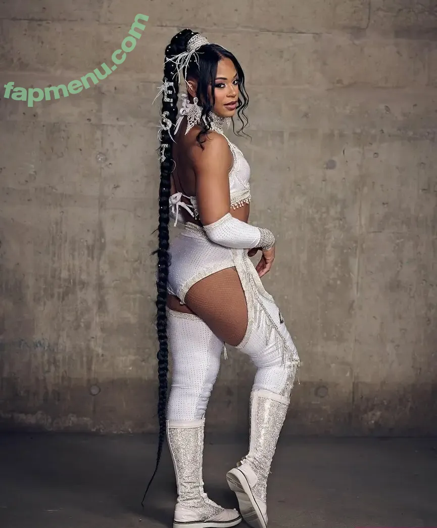 Bianca Belair nude photo #0727 (biancabelairwwe)