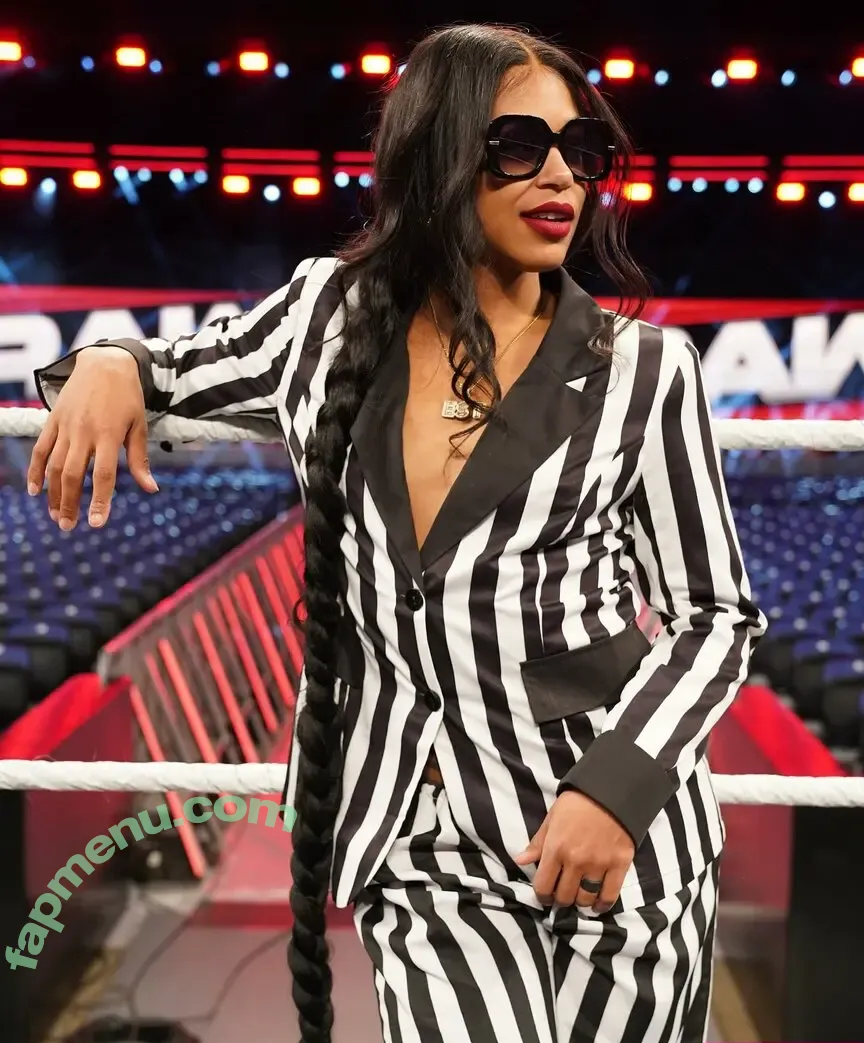 Bianca Belair nude photo #0788 (biancabelairwwe)