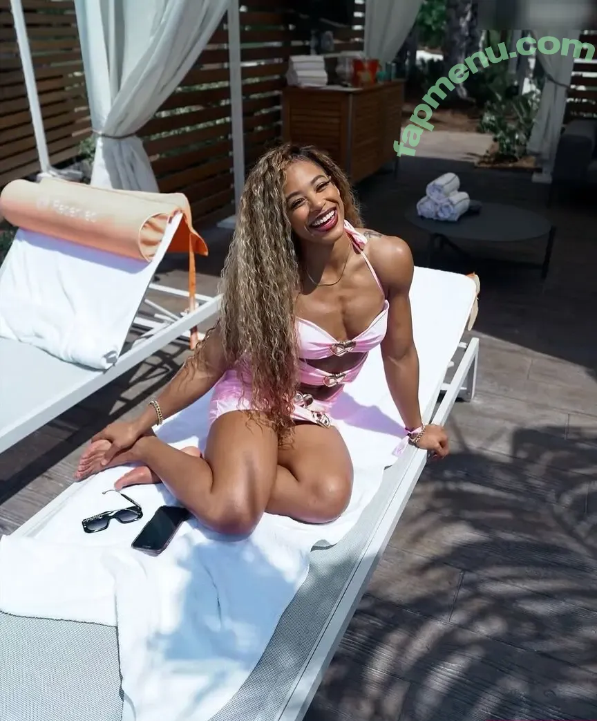 Bianca Belair nude photo #0837 (biancabelairwwe)