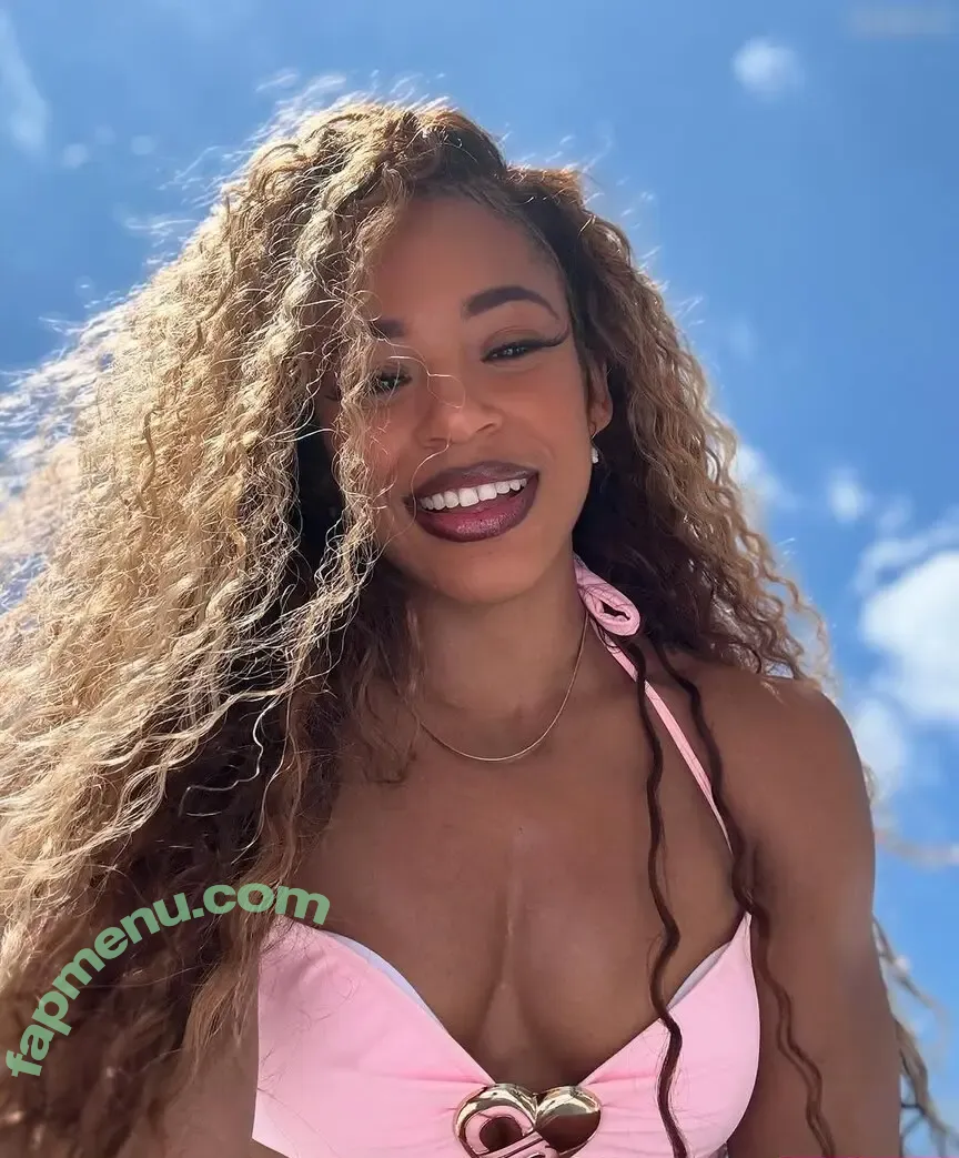 Bianca Belair nude photo #0851 (biancabelairwwe)