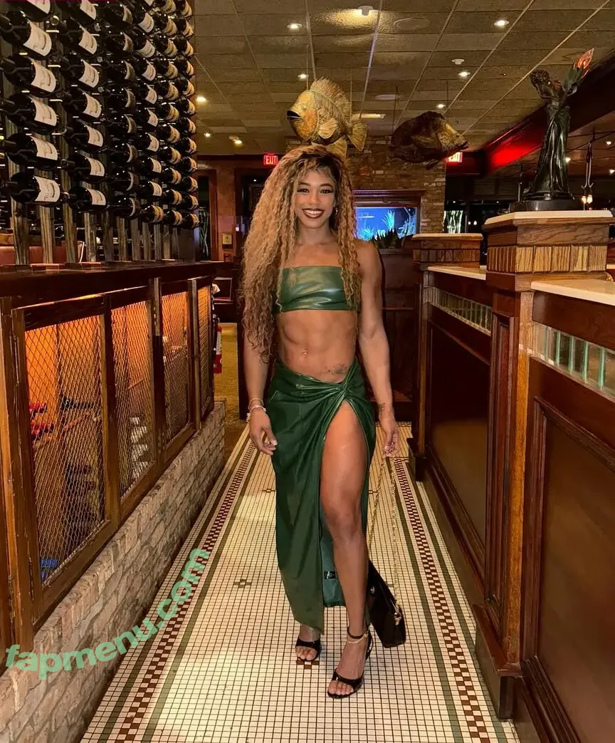 Bianca Belair nude photo #0856 (biancabelairwwe)