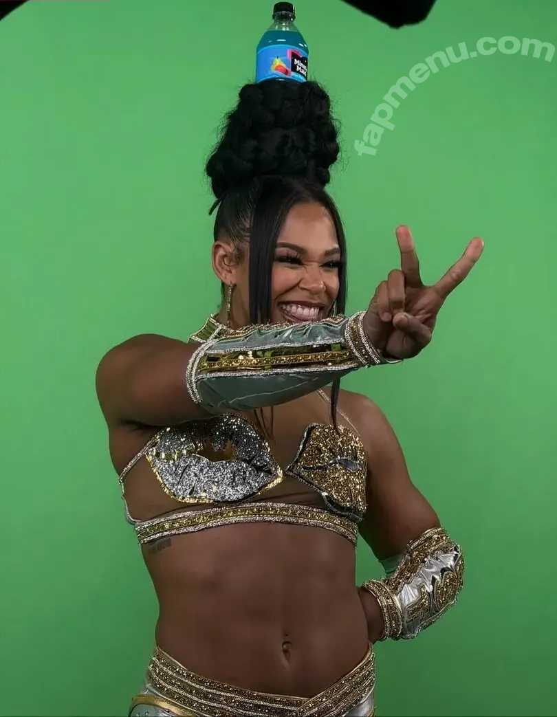 Bianca Belair nude photo #0968 (biancabelairwwe)