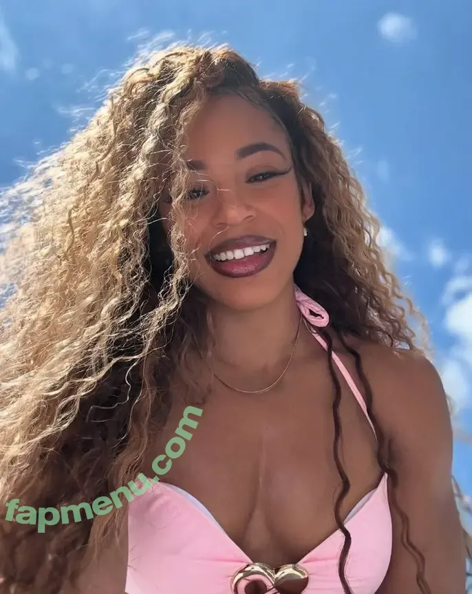 Bianca Belair nude photo #0978 (biancabelairwwe)