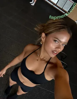 Bianca Bustamante / Racerbia nude photo #0196