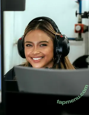 Bianca Bustamante / Racerbia nude photo #0214