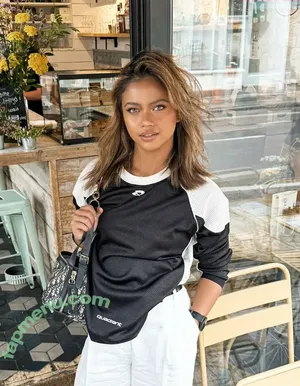 Bianca Bustamante / racerbia nude photo #0257