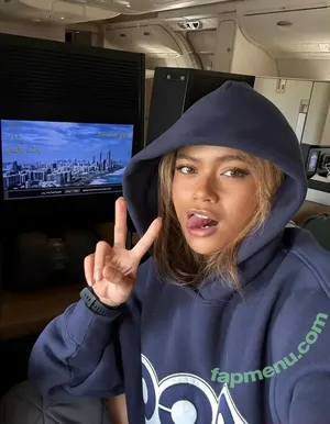 Bianca Bustamante / racerbia nude photo #0260