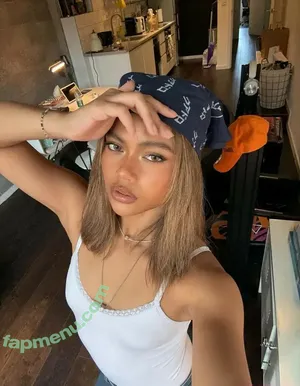 Bianca Bustamante / racerbia nude photo #0261