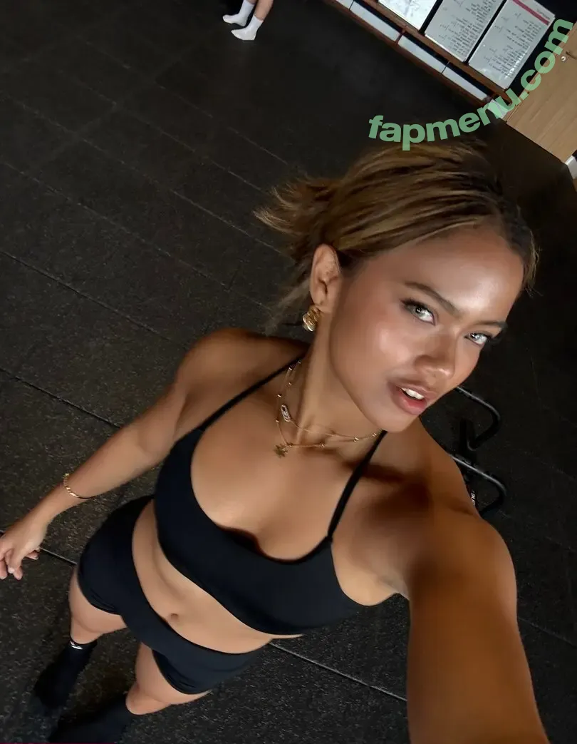 Bianca Bustamante nude photo #0196 (Racerbia)