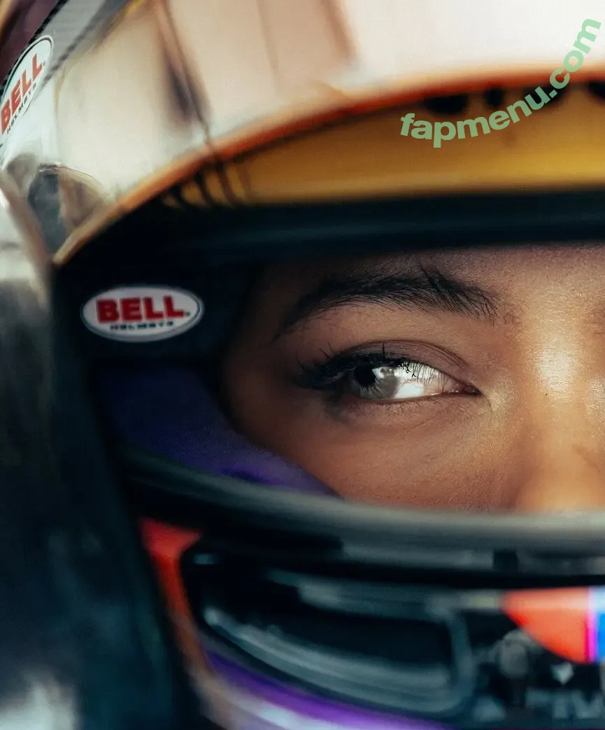 Bianca Bustamante nude photo #0199 (Racerbia)